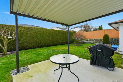 6069 Waldbank Rd, Nanaimo, BC 