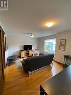 3 - 447 KERR STREET  Oakville (Co Central), ON L6K 3C2