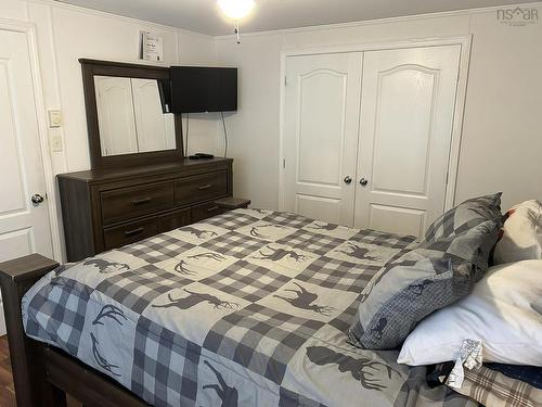 1 Matheson Drive, Salmon River, NS 