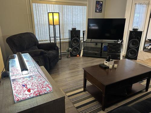 1 Matheson Drive, Salmon River, NS 