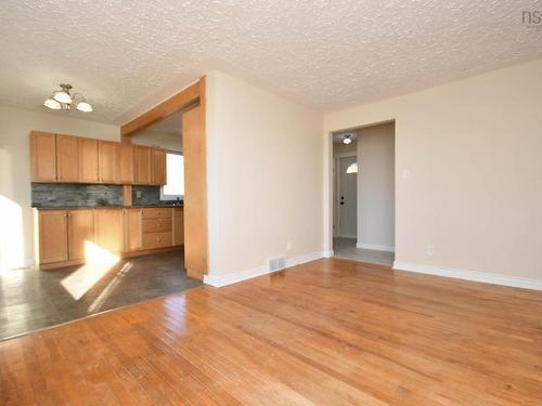 51 Mansion Avenue, Halifax, NS 