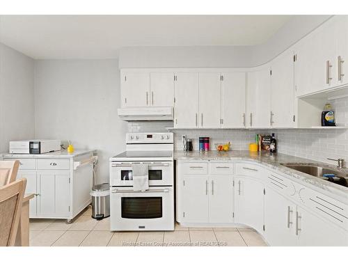 2496 Meldrum, Windsor, ON 