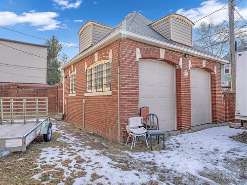 801 Victoria Avenue, Windsor, ON 