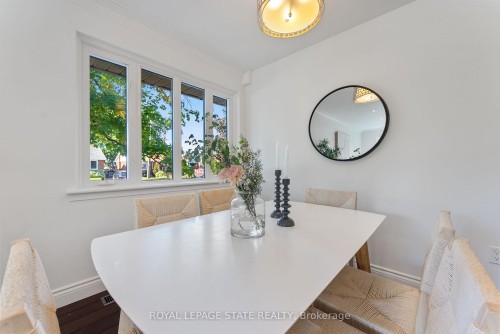 103 Wise Crescent, Hamilton, ON - Indoor Photo Showing Dining Room