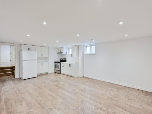 1195 Chada Avenue, Mississauga, ON - Indoor