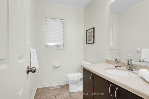 36 Crellin Street, Ajax, ON - Indoor Photo Showing Bathroom