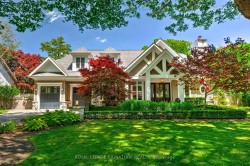 71 Ennisclare Drive W Oakville, ON L6J 4N3