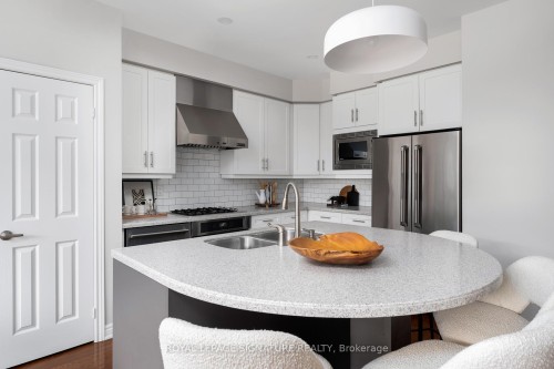 89 Winners Circle, Toronto, ON 