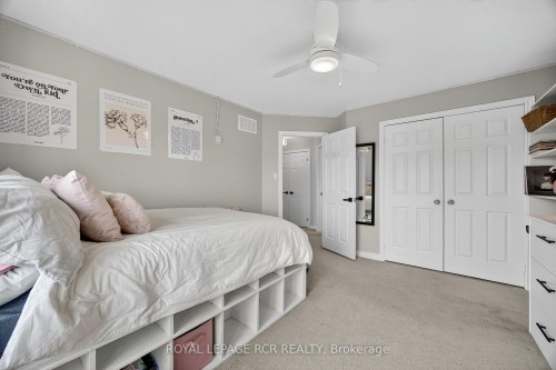 2 Irwin Crescent, New Tecumseth, ON - Indoor Photo Showing Bedroom