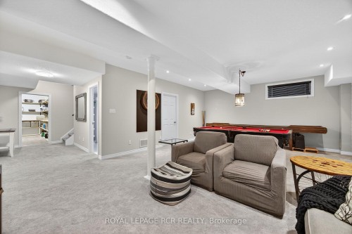 2 Irwin Crescent, New Tecumseth, ON - Indoor