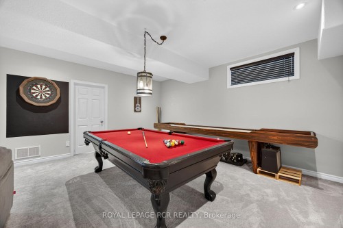 2 Irwin Crescent, New Tecumseth, ON - Indoor Photo Showing Other Room