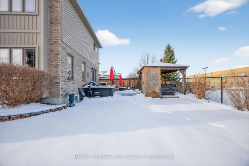 2 Irwin Crescent, New Tecumseth, ON - Outdoor