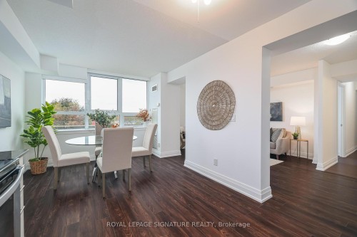502-3520 Danforth Avenue, Toronto, ON - Indoor Photo Showing Dining Room