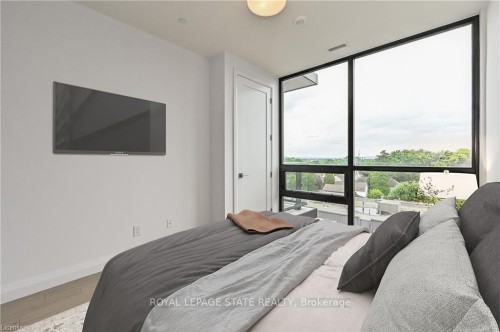 507-101 Locke Street S, Hamilton, ON - Indoor Photo Showing Bedroom
