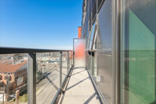 701-2433 Dufferin Street, Toronto, ON -  With View