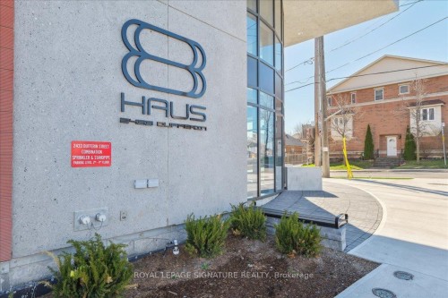 701-2433 Dufferin Street, Toronto, ON - Outdoor