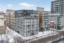 407-1 Av. Viger O.  Montréal (Ville-Marie), QC H2Z 1E6