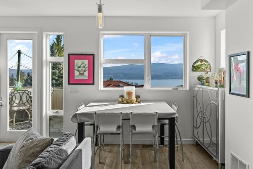 3069 Ourtoland Road, West Kelowna, BC - Indoor