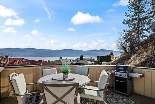 3069 Ourtoland Road, West Kelowna, BC - Outdoor