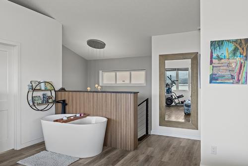 3069 Ourtoland Road, West Kelowna, BC - Indoor Photo Showing Other Room