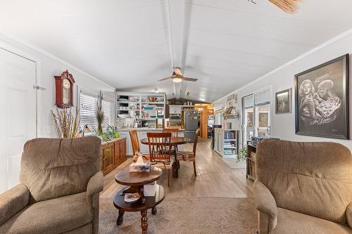 5807 Birch Avenue, Kitchener, BC 