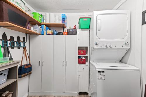 5807 Birch Avenue, Kitchener, BC 