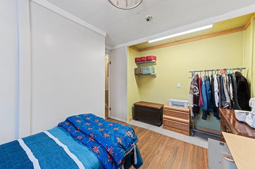 5807 Birch Avenue, Kitchener, BC 