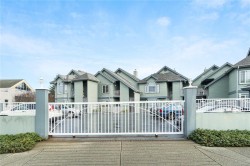102-320 Selby St  Nanaimo, BC V9R 2R5