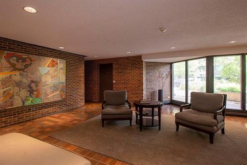 808-255 Wellington Cr, Winnipeg, MB 