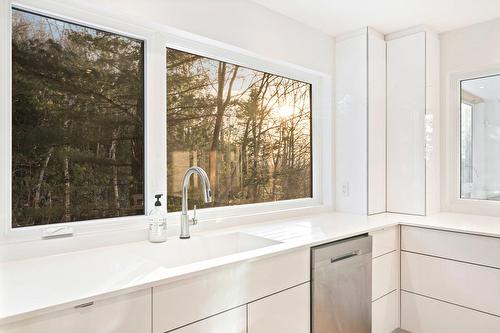 Cuisine - 365 Ch. Martin-Prévost, Sainte-Béatrix, QC - Indoor Photo Showing Kitchen