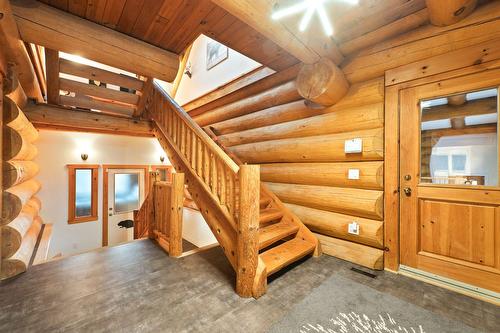 Hall d'entrée/Vestibule - 365 Ch. Martin-Prévost, Sainte-Béatrix, QC - Indoor Photo Showing Other Room