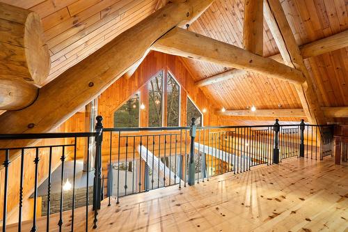 Mezzanine - 365 Ch. Martin-Prévost, Sainte-Béatrix, QC - Indoor Photo Showing Other Room