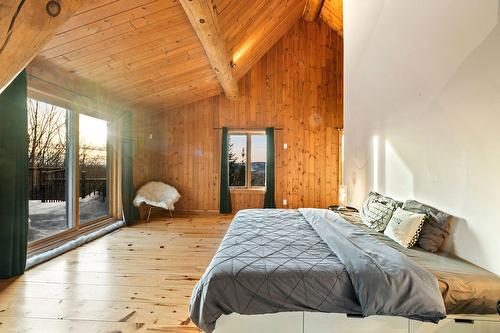 Chambre à coucher principale - 365 Ch. Martin-Prévost, Sainte-Béatrix, QC - Indoor Photo Showing Bedroom