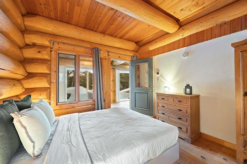 Chambre à coucher - 365 Ch. Martin-Prévost, Sainte-Béatrix, QC - Indoor Photo Showing Bedroom