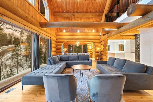 Salon - 365 Ch. Martin-Prévost, Sainte-Béatrix, QC - Indoor Photo Showing Living Room