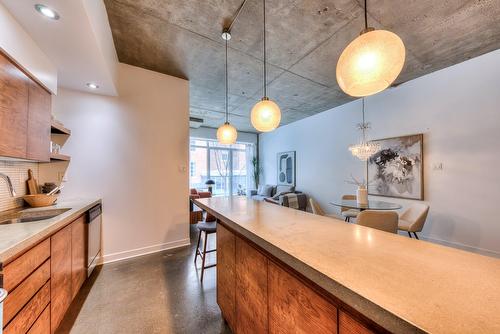 Living room - 117-55 Rue Molière, Montréal (Villeray/Saint-Michel/Parc-Extension), QC - Indoor Photo Showing Other Room