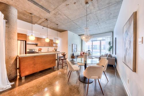 Interior - 117-55 Rue Molière, Montréal (Villeray/Saint-Michel/Parc-Extension), QC - Indoor Photo Showing Other Room