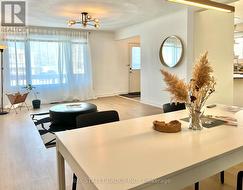 728 SUNNYPOINT DRIVE  Newmarket, ON L3Y 2Z8