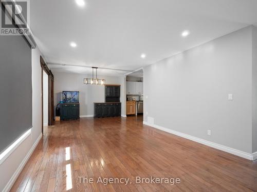 105 Calla Terrace, Welland (Prince Charles), ON - Indoor Photo Showing Other Room