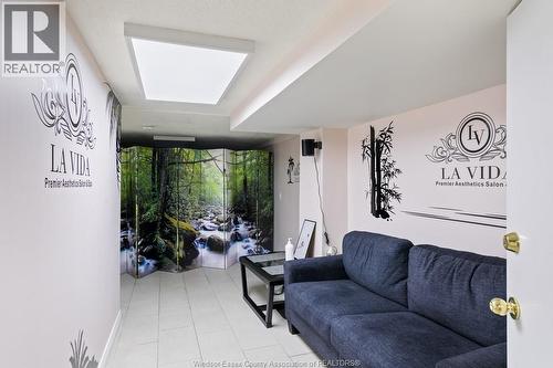 1580 Ouellette, Windsor, ON 