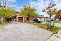 8 STEPHENSEN COURT  Brampton, ON L6V 3X8