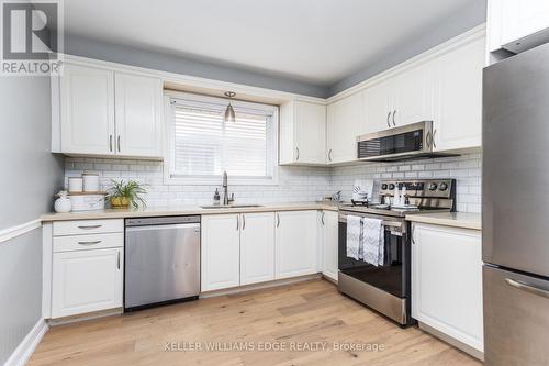63 Lionsgate Avenue, Hamilton, ON - Indoor Photo Showing Kitchen With Stainless Steel Kitchen With Upgraded Kitchen