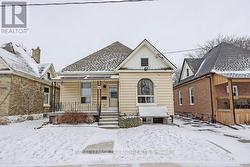 8 WELDON AVENUE  St. Thomas, ON N5P 1J6