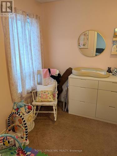 6 Nelles Road N, Welland (Lincoln/Crowland), ON - Indoor Photo Showing Bedroom