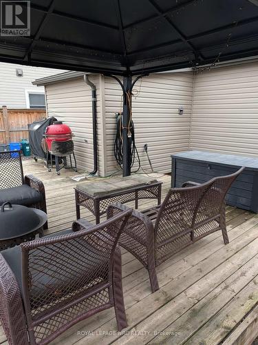 6 Nelles Road N, Welland (Lincoln/Crowland), ON - Outdoor With Deck Patio Veranda With Exterior