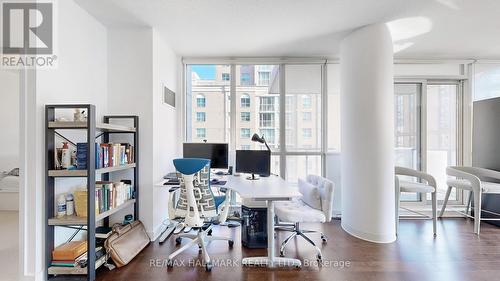 605 - 320 Richmond Street E, Toronto, ON - Indoor