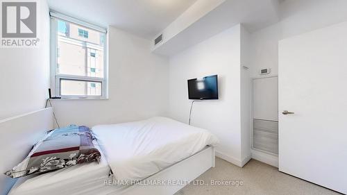 605 - 320 Richmond Street E, Toronto, ON - Indoor Photo Showing Bedroom