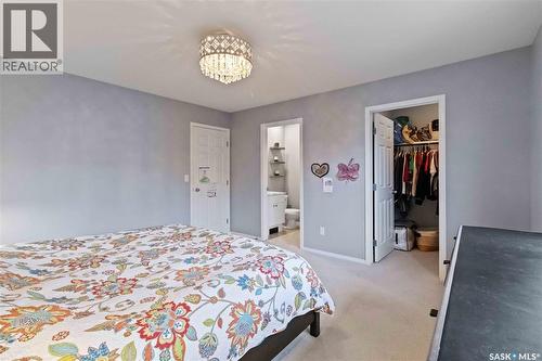 506 Kucey Crescent, Saskatoon, SK - Indoor Photo Showing Bedroom