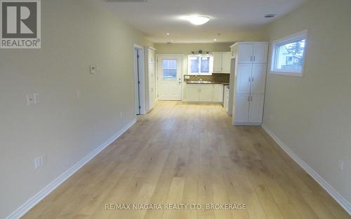 52 Mccormick Street, Welland (Prince Charles), ON - Indoor Photo Showing Other Room