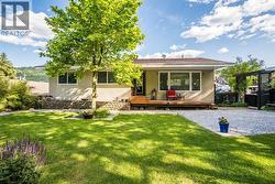 407 Willow Drive  Warfield, BC V1R 2M9